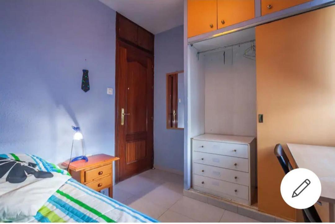 Piso Con Buena Red Wiffi Fibra Optica Alquiler De Accommodatie bij particulieren *