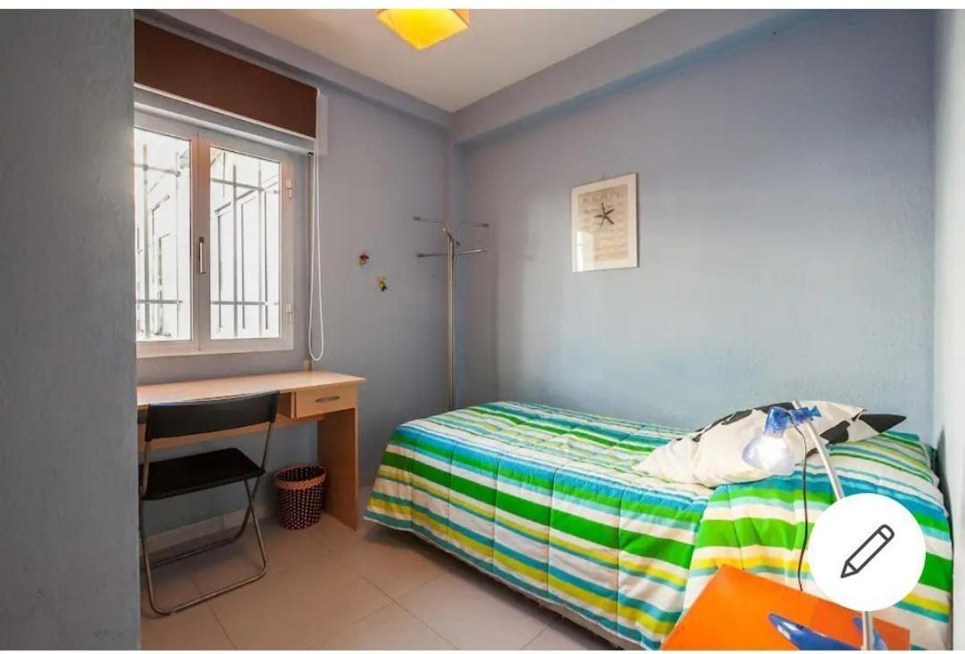 Piso Con Buena Red Wiffi Fibra Optica Alquiler De Accommodatie bij particulieren Sevilla